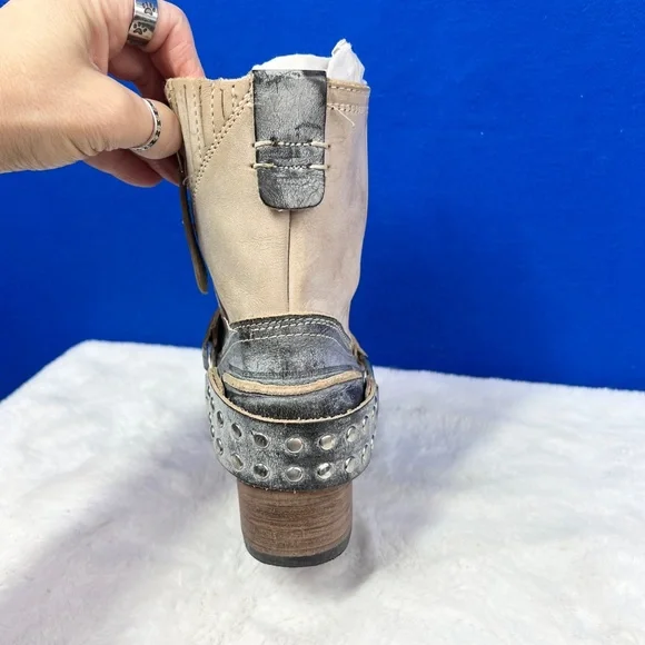 NIB/NWT🤩 |•FREEBIRD🦅 BY STEVEN•| RAMONE Harness Ankle Boot in Ice Multi Size 7 - Picture 5 of 12